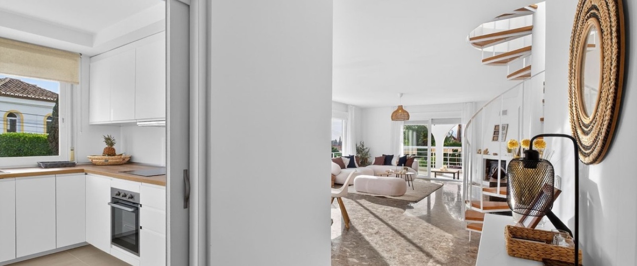 Resale - Villa - Marbella - Elviria