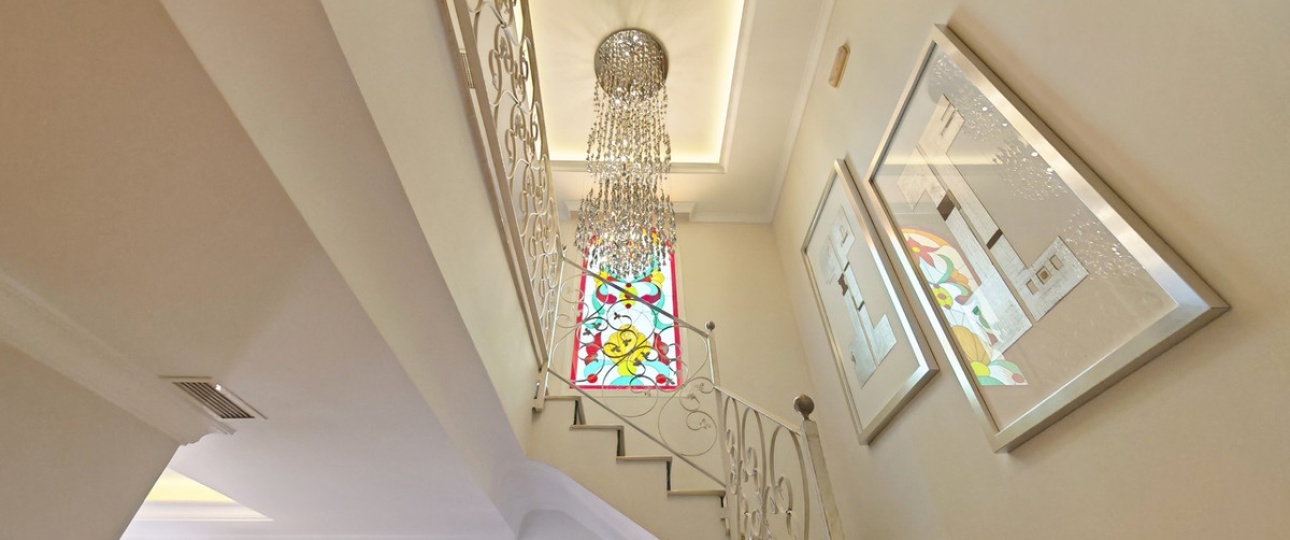 Resale - Villa - Marbella - Elviria