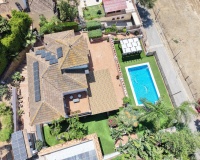Resale - Villa - Marbella - Elviria