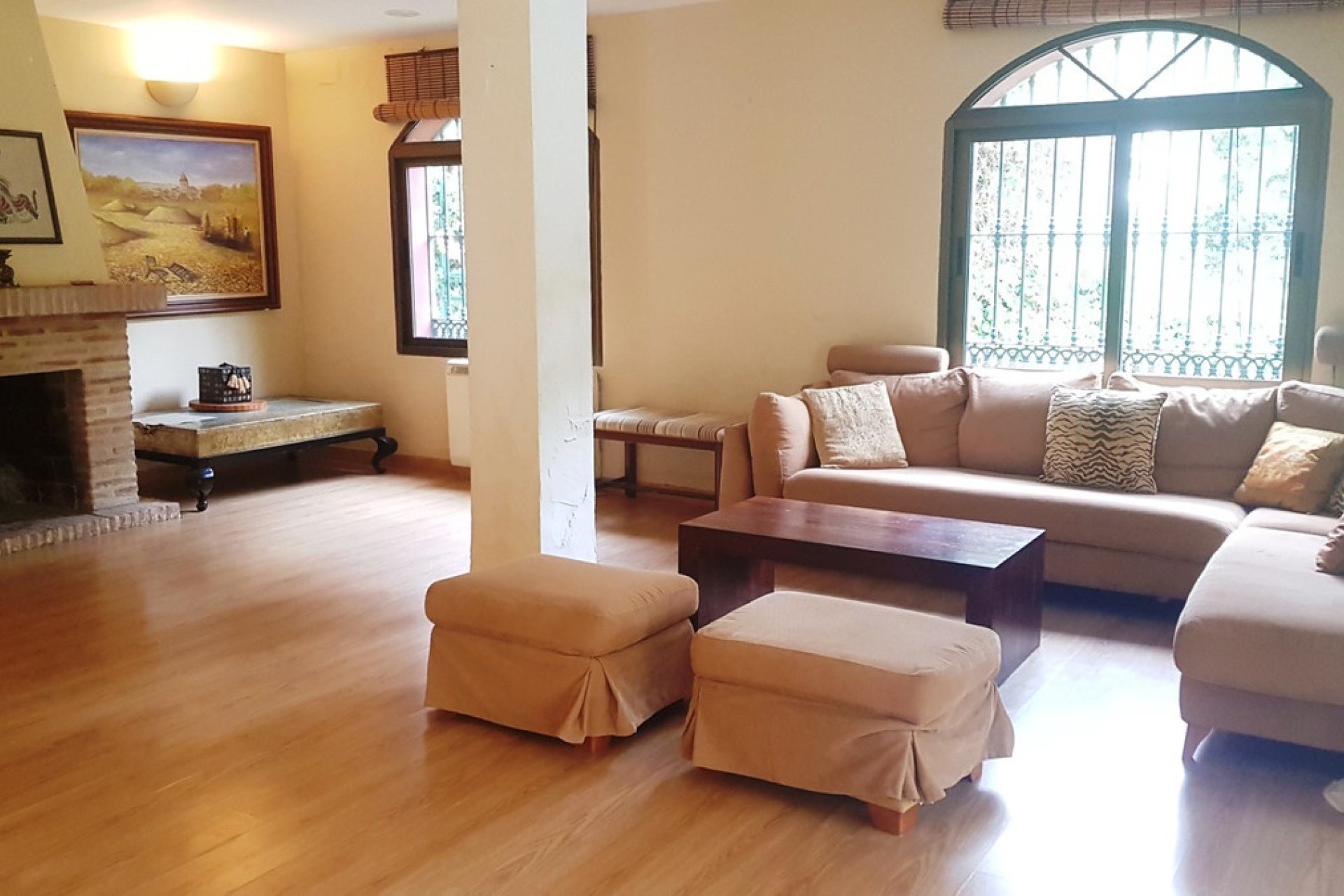 Resale - Villa - Marbella - Elviria
