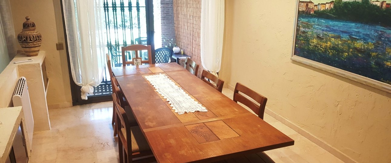 Resale - Villa - Marbella - Elviria