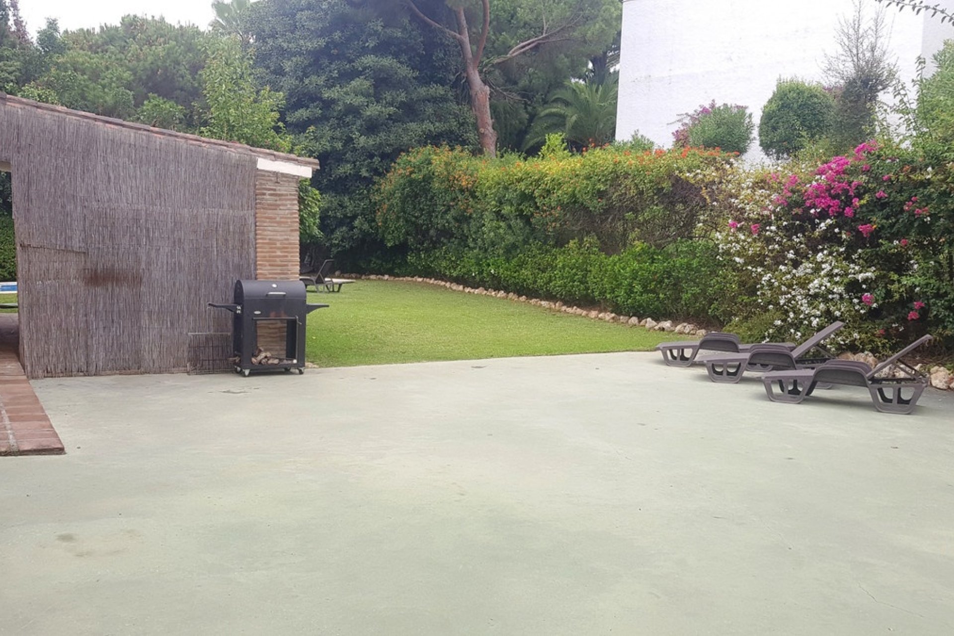 Resale - Villa - Marbella - Elviria