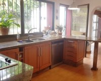 Resale - Villa - Marbella - Elviria