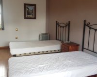 Resale - Villa - Marbella - Elviria