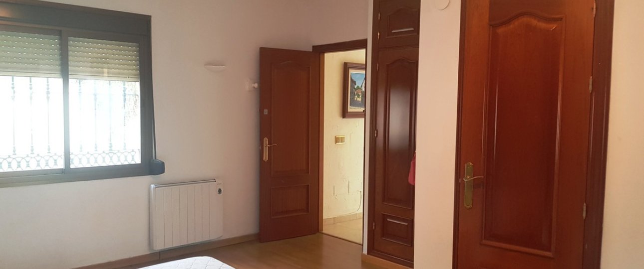 Resale - Villa - Marbella - Elviria