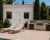 Resale - Villa - Marbella - Elviria