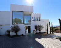 Resale - Villa - Marbella - Elviria