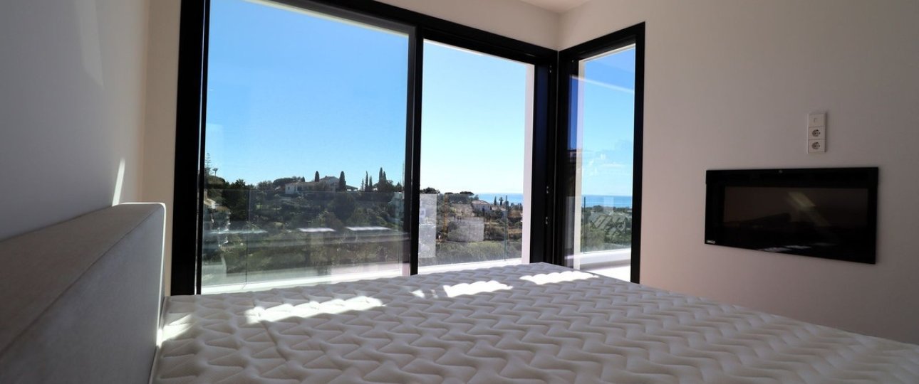 Resale - Villa - Marbella - Elviria