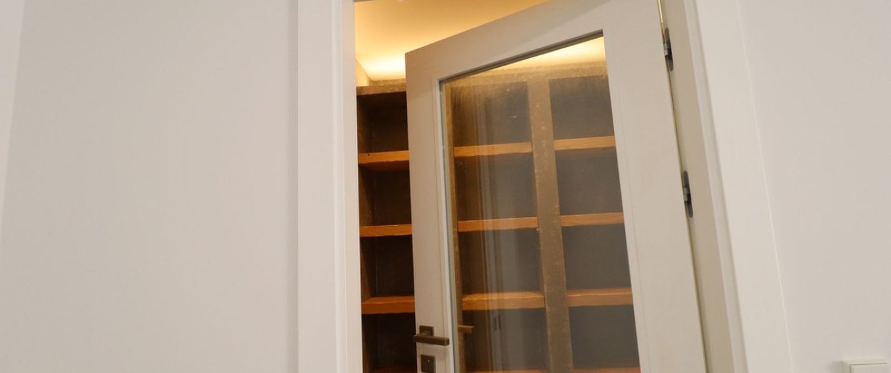 Resale - Villa - Marbella - Elviria