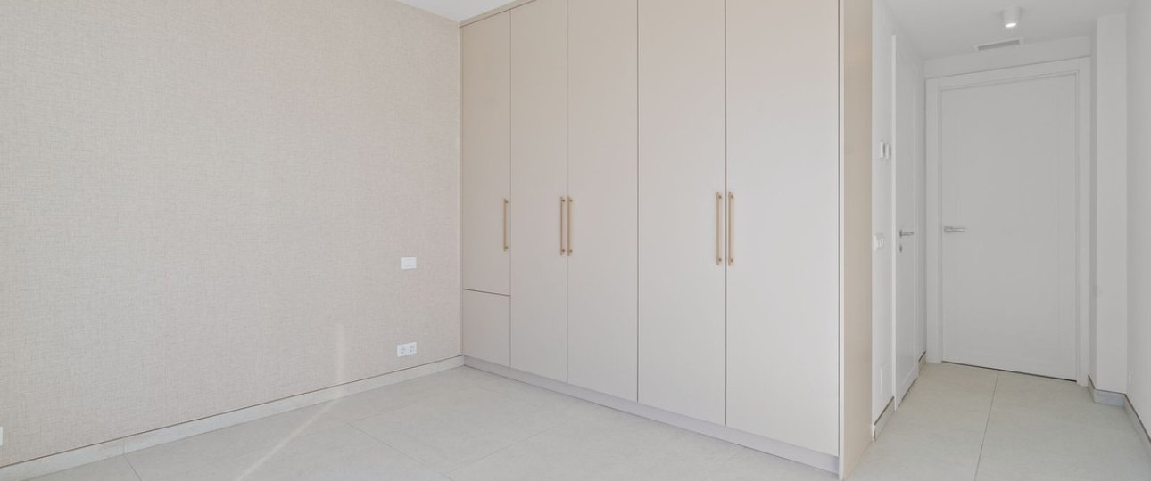 Resale - Villa - Marbella - Elviria