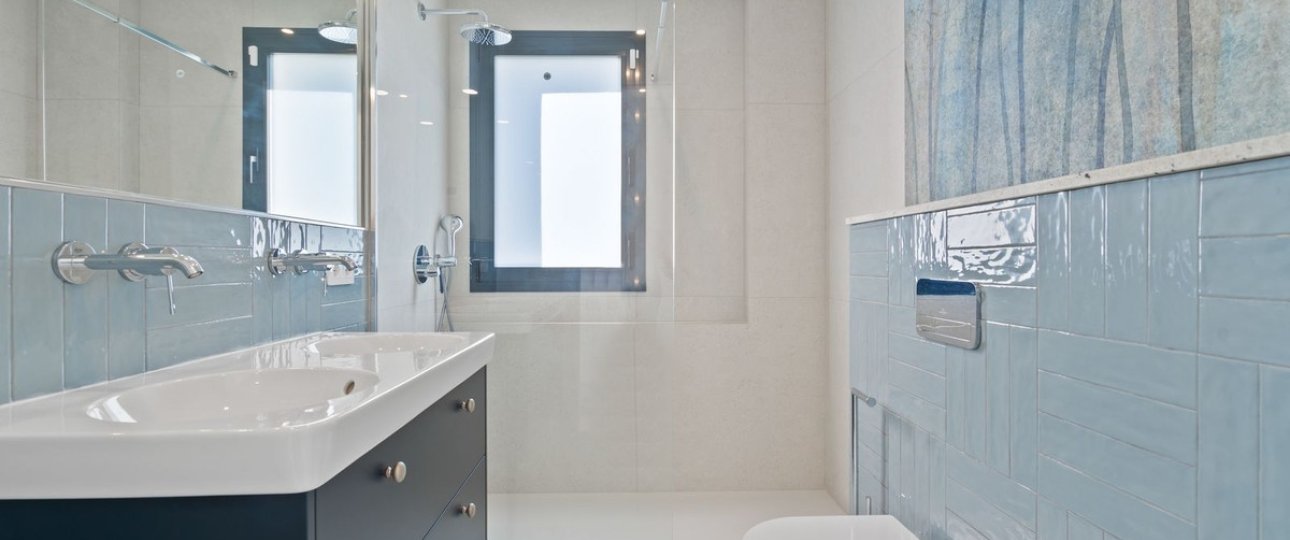 Resale - Villa - Marbella - Elviria