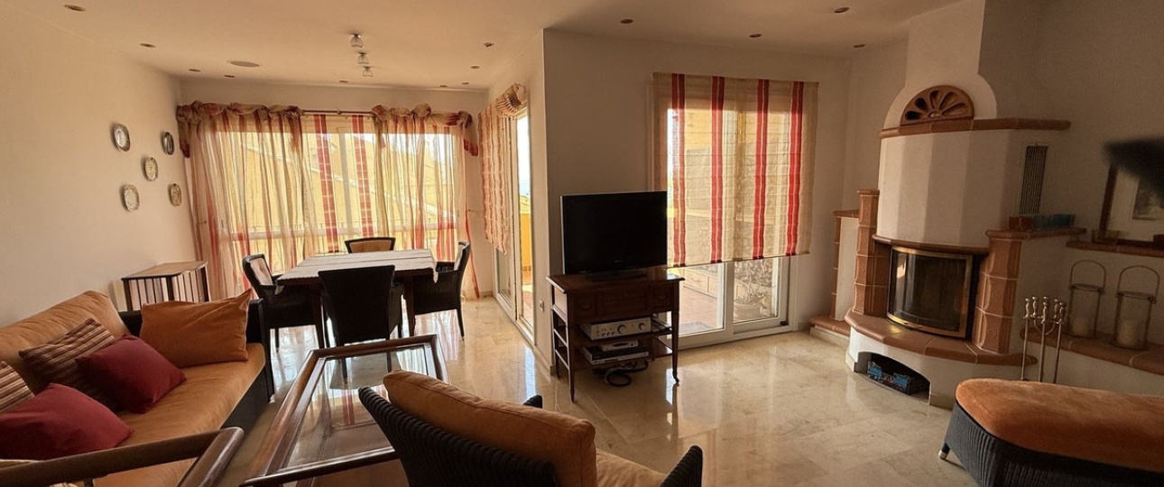 Resale - Villa - Marbella - Elviria