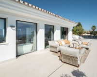 Resale - Villa - Marbella - Elviria