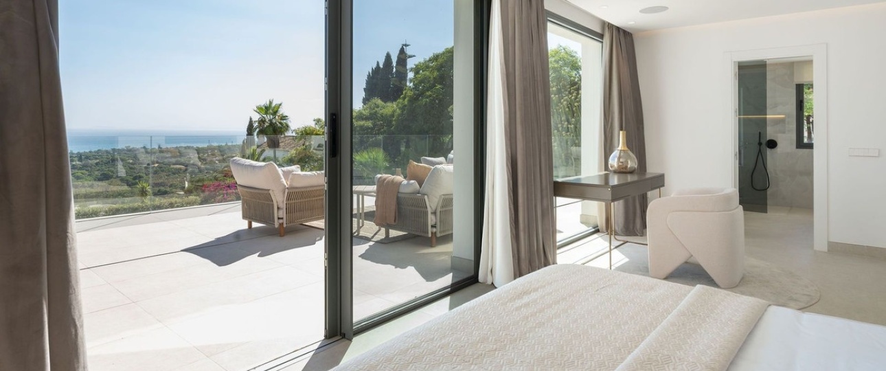 Resale - Villa - Marbella - Elviria