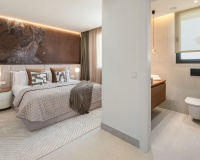 Resale - Villa - Marbella - Elviria