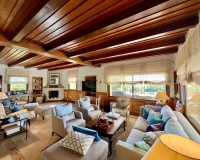 Resale - Villa - Marbella - Elviria