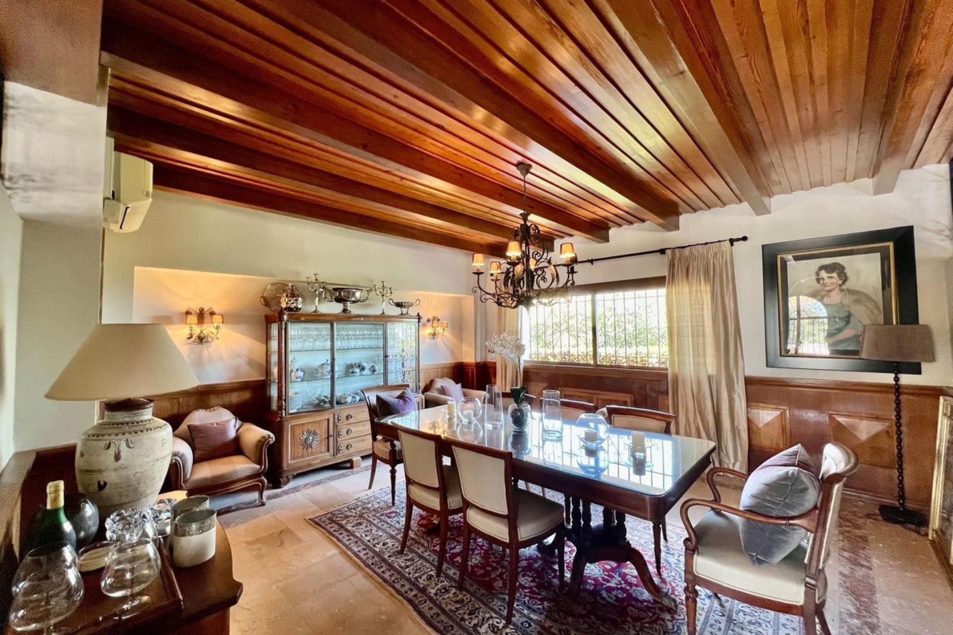 Resale - Villa - Marbella - Elviria