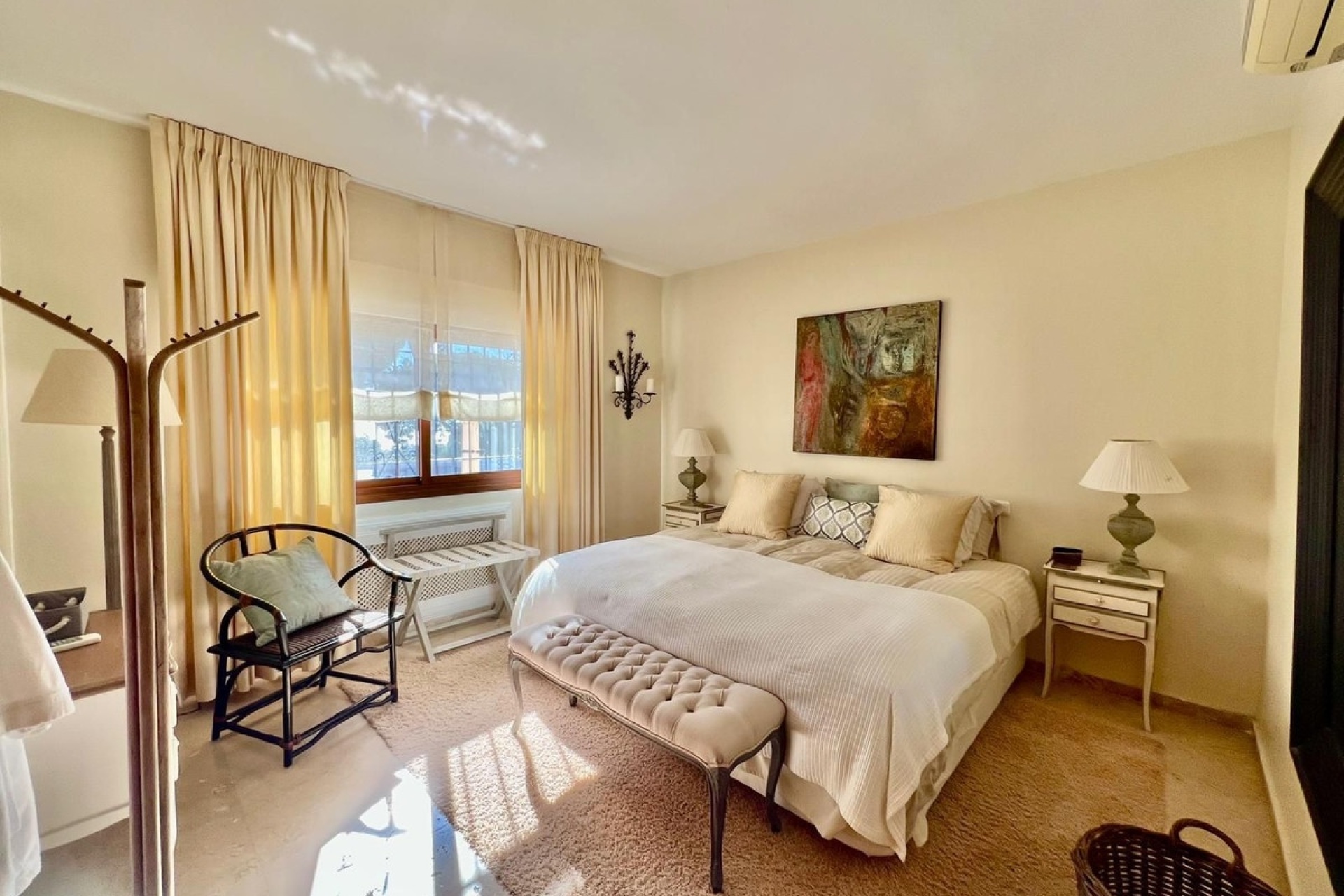 Resale - Villa - Marbella - Elviria