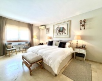 Resale - Villa - Marbella - Elviria