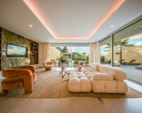 Resale - Villa - Marbella - Elviria