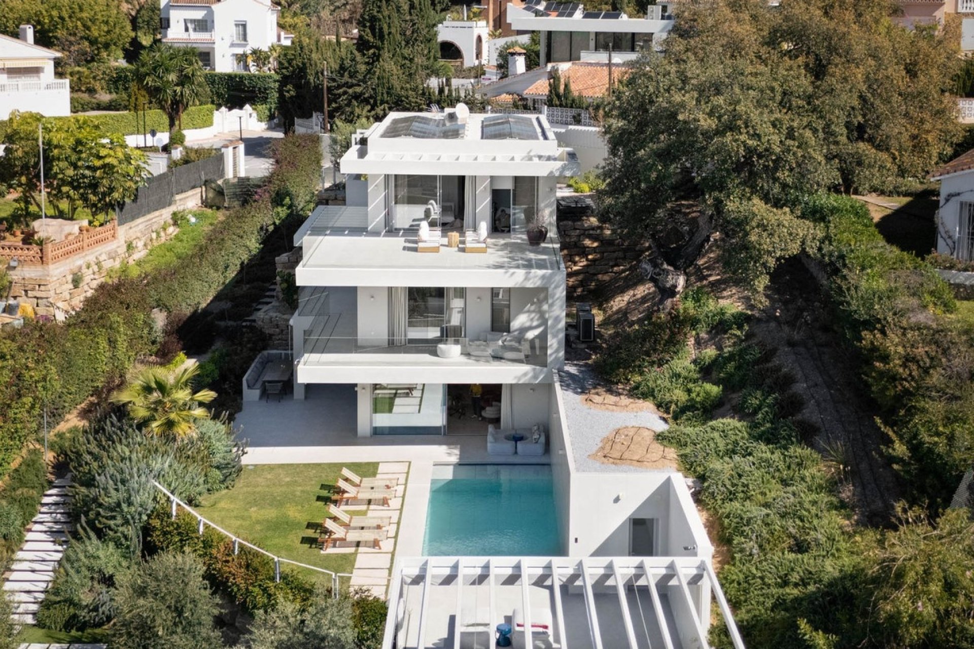 Resale - Villa - Marbella - Elviria