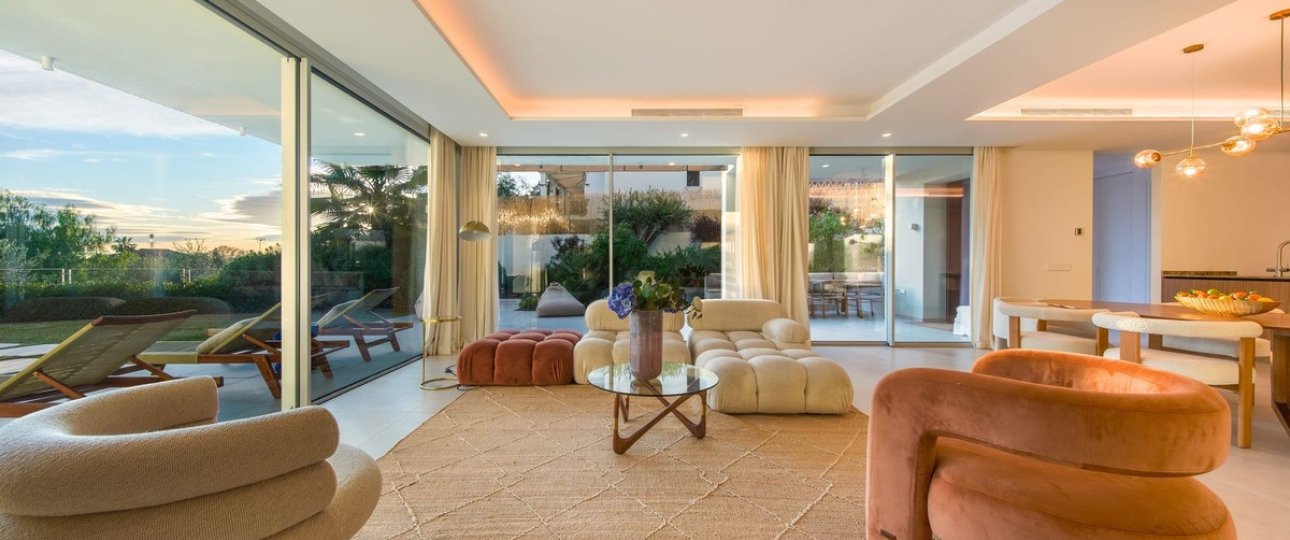 Resale - Villa - Marbella - Elviria