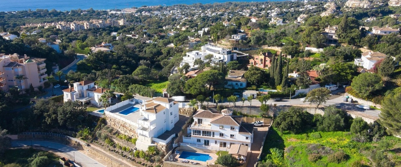 Resale - Villa - Marbella - Elviria