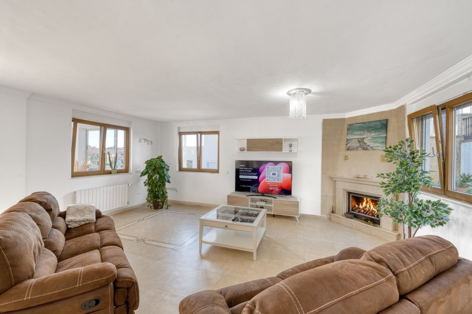 Resale - Villa - Marbella - Elviria