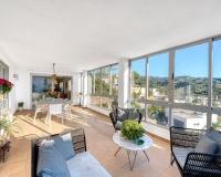 Resale - Villa - Marbella - Elviria