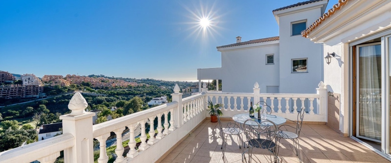 Resale - Villa - Marbella - Elviria