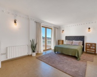 Resale - Villa - Marbella - Elviria