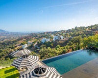 Resale - Villa - Marbella - Elviria