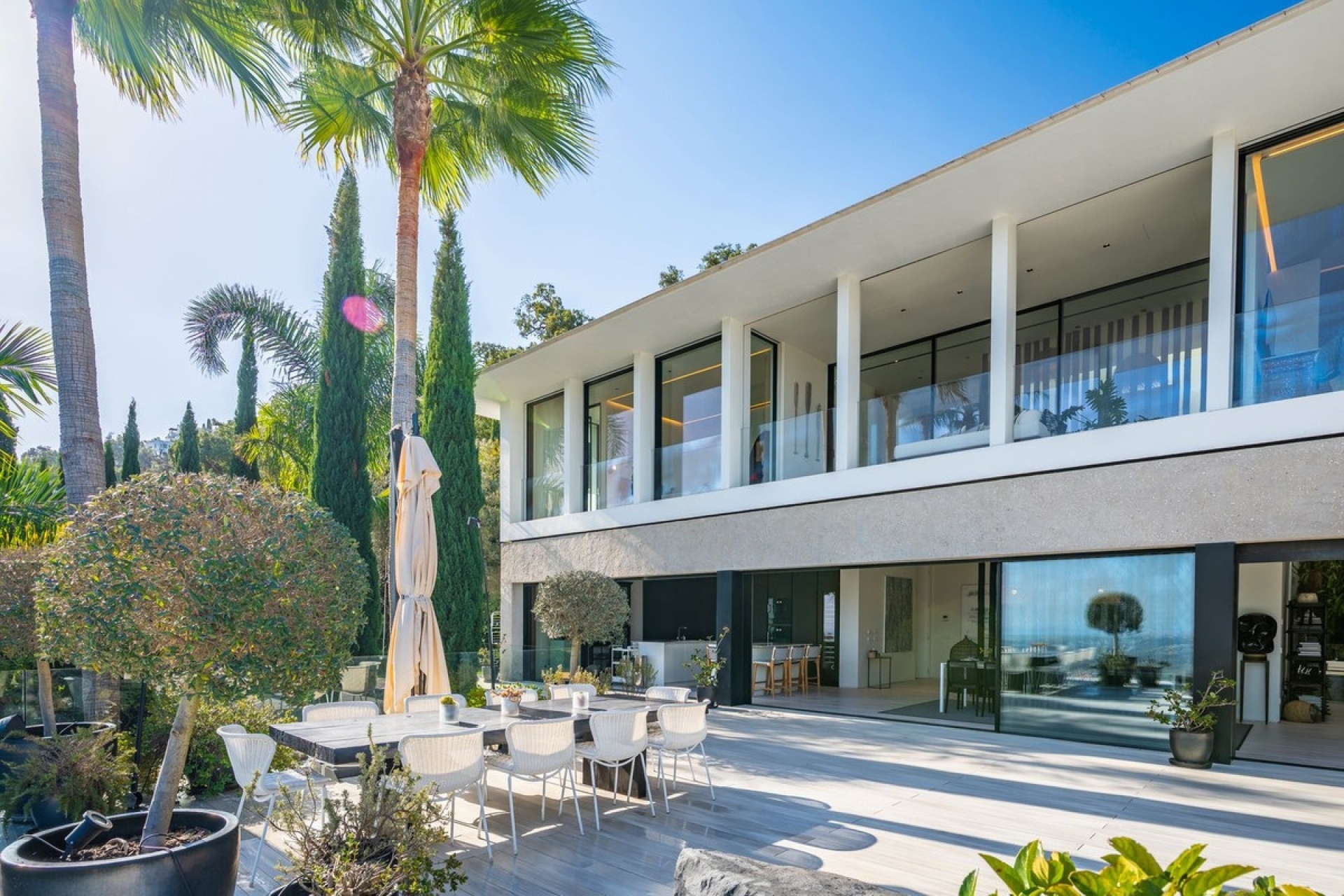 Resale - Villa - Marbella - Elviria