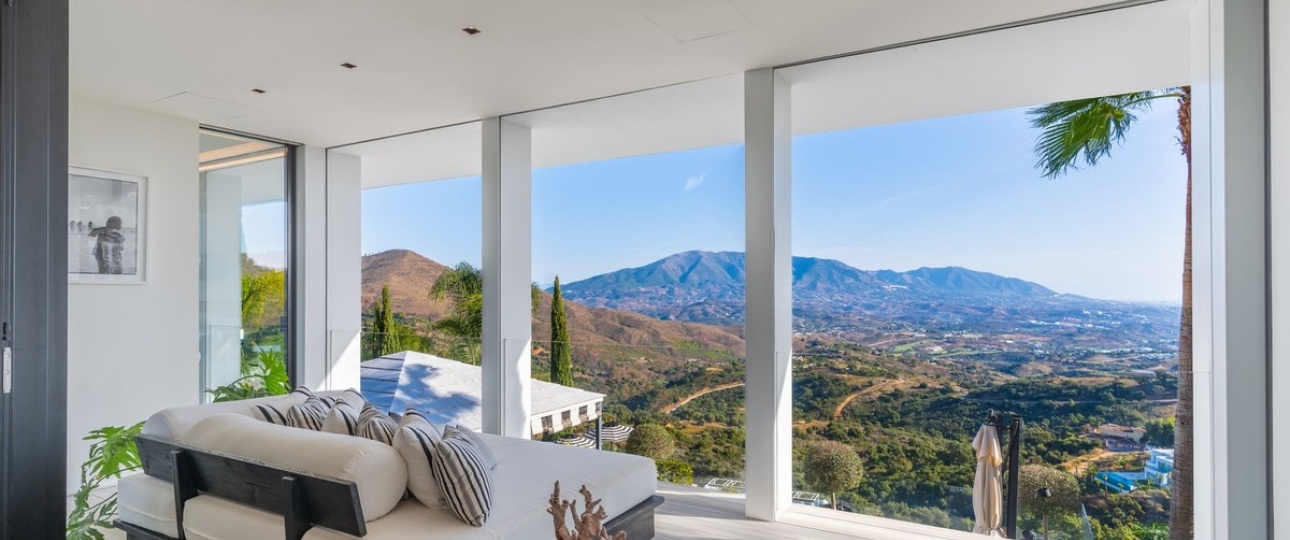 Resale - Villa - Marbella - Elviria