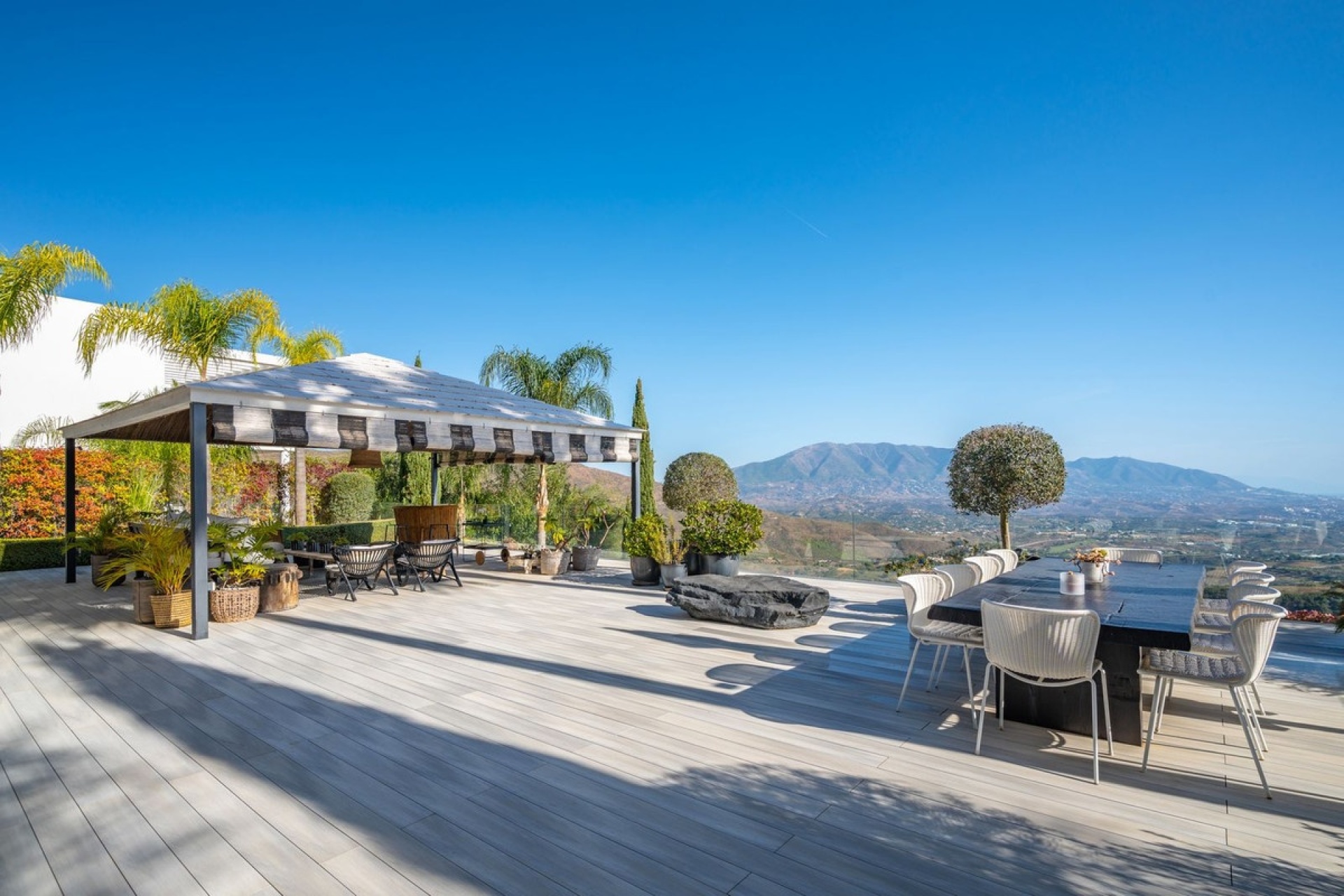 Resale - Villa - Marbella - Elviria
