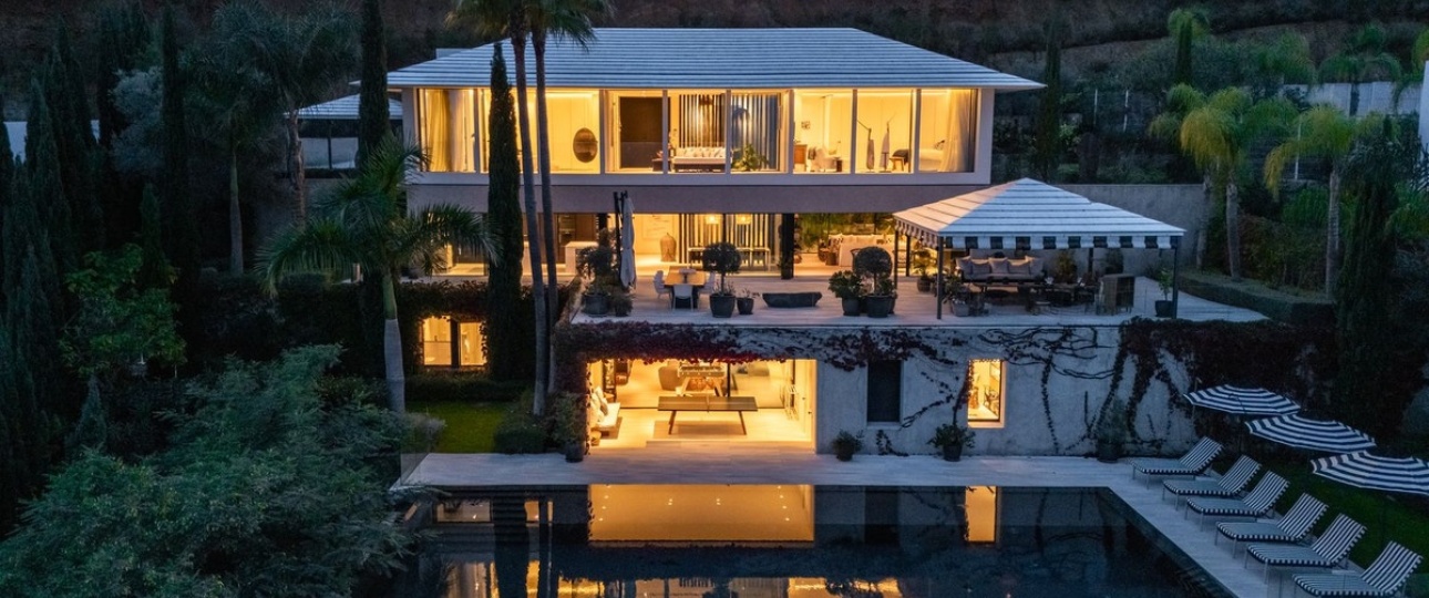 Resale - Villa - Marbella - Elviria