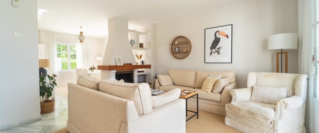 Resale - Villa - Marbella - Elviria