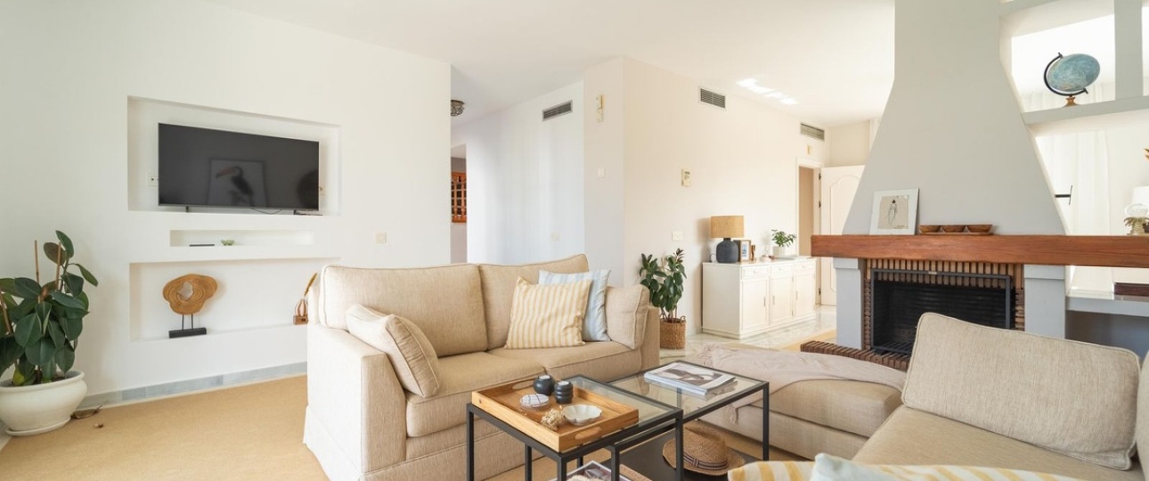 Resale - Villa - Marbella - Elviria