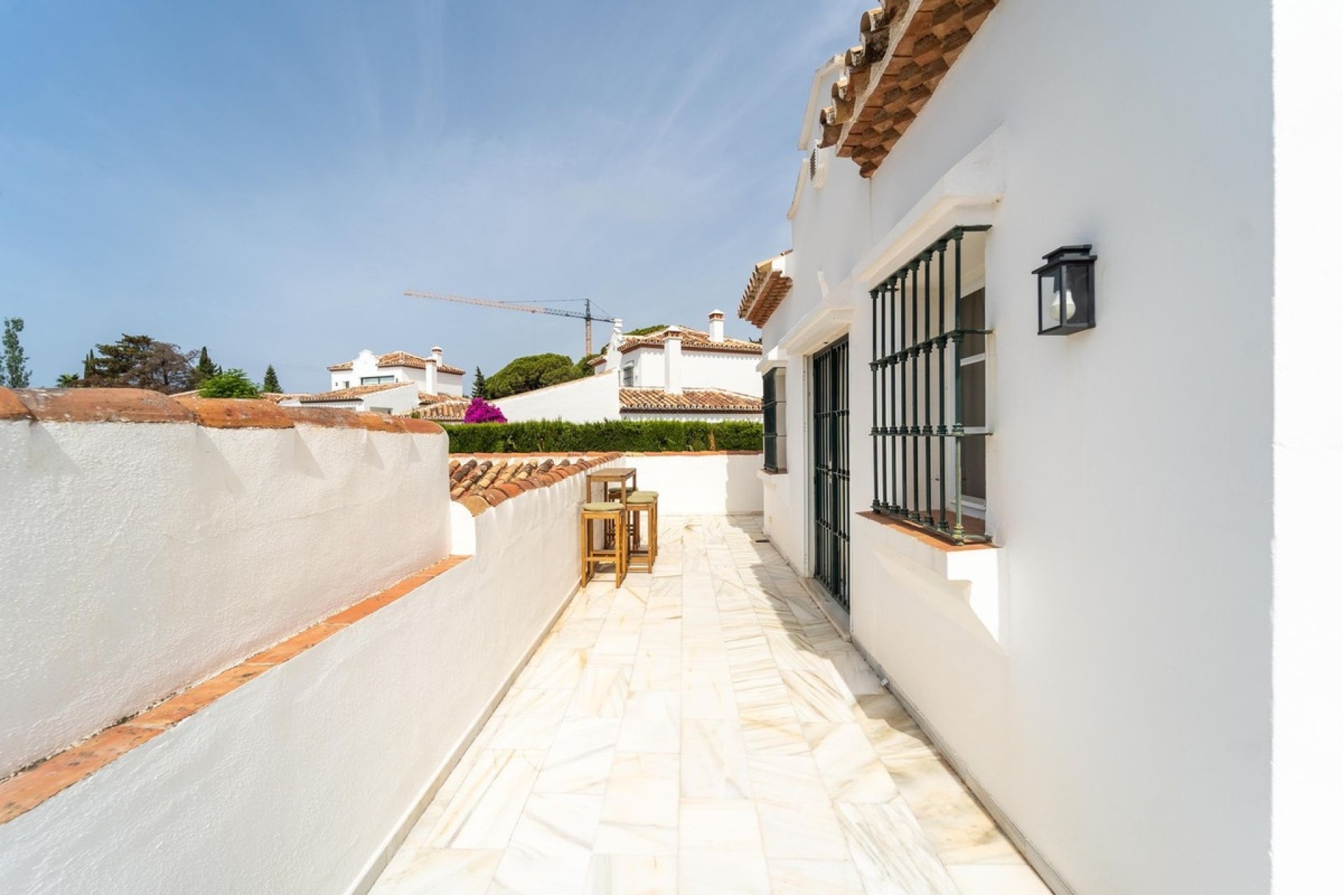 Resale - Villa - Marbella - Elviria