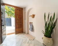 Resale - Villa - Marbella - Elviria
