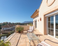 Resale - Villa - Marbella - Elviria