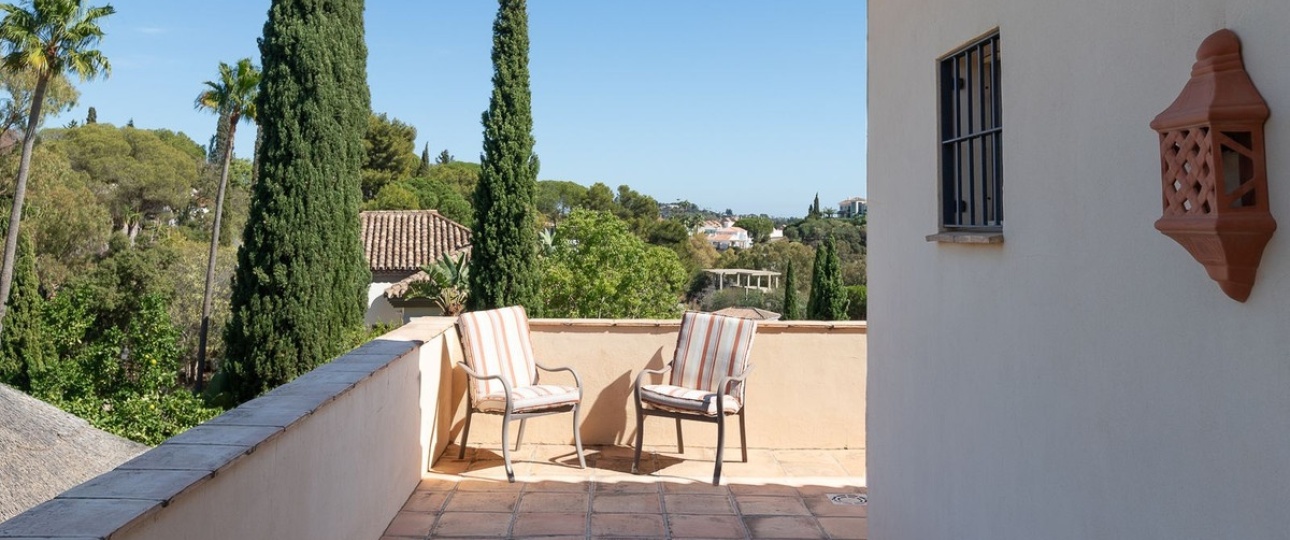 Resale - Villa - Marbella - Elviria