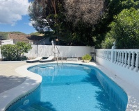Resale - Villa - Marbella - Elviria