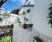 Resale - Villa - Marbella - Elviria