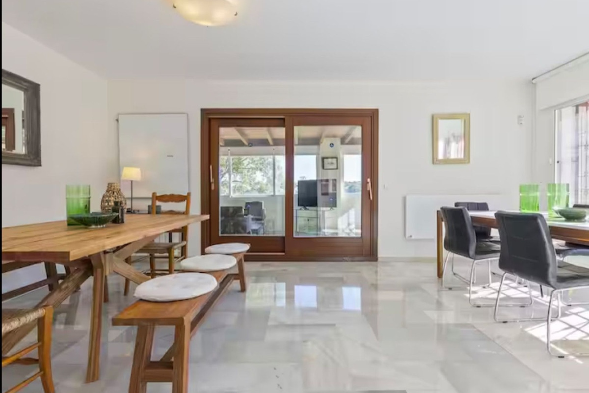 Resale - Villa - Marbella - Elviria