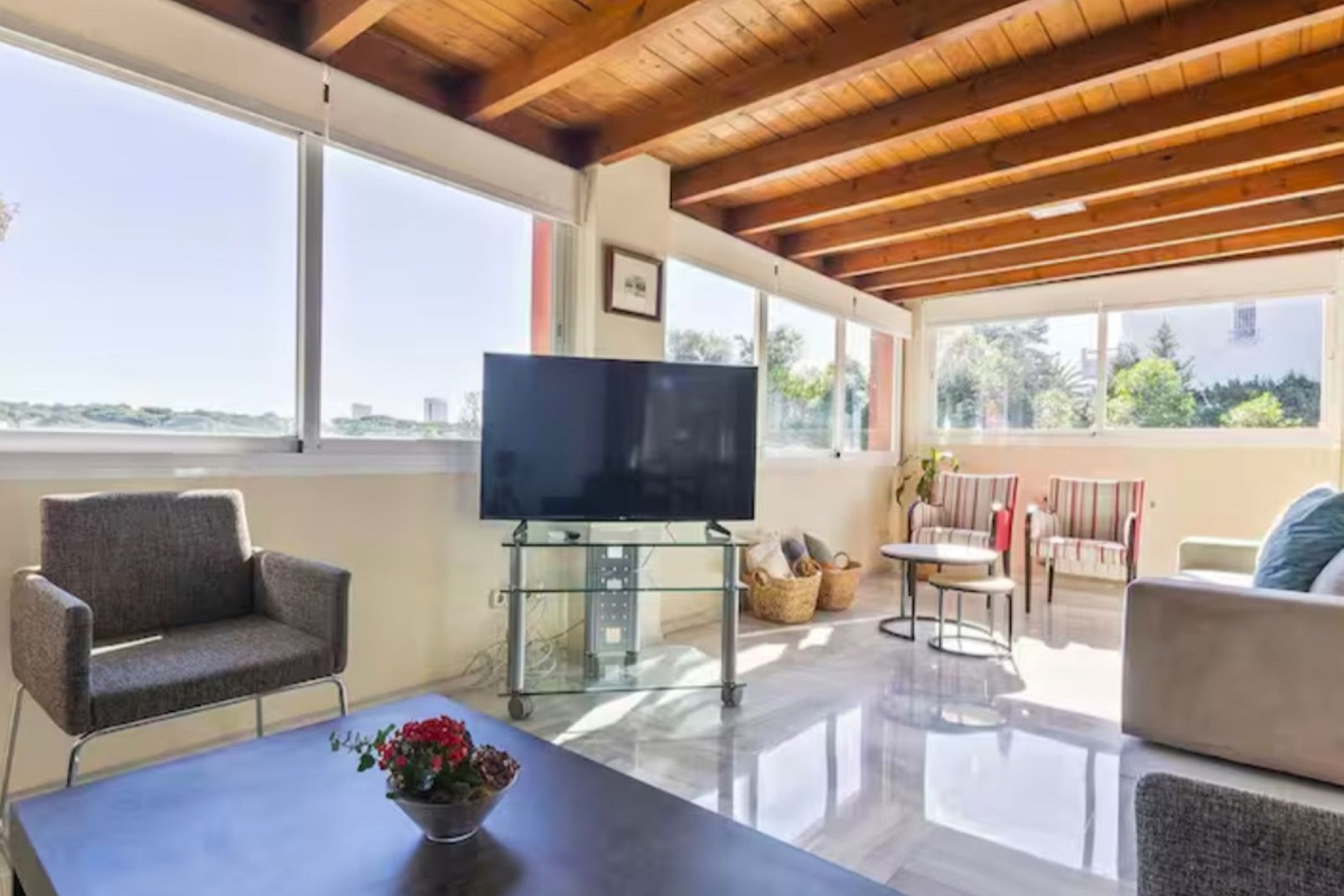 Resale - Villa - Marbella - Elviria