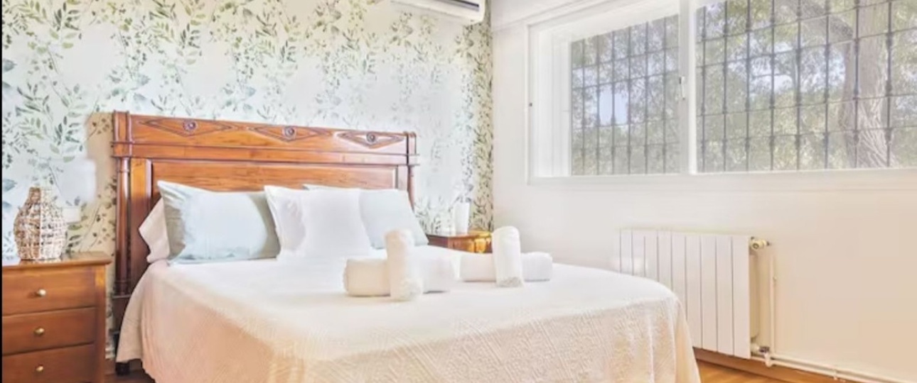Resale - Villa - Marbella - Elviria