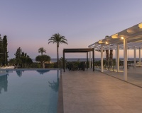 Resale - Villa - Marbella - Elviria