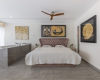 Resale - Villa - Marbella - Elviria