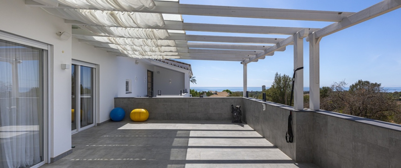 Resale - Villa - Marbella - Elviria